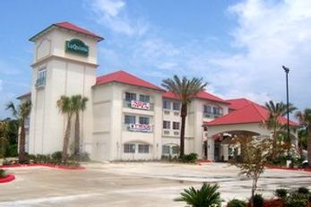La Quinta Inn & Suites Houston / NASA