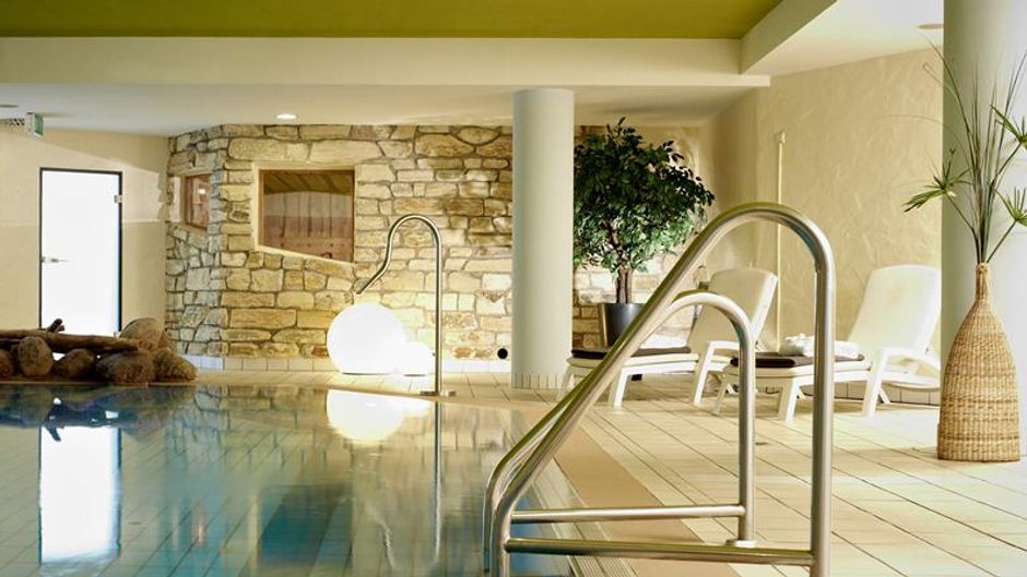 elaya Hotel Kleve Pool