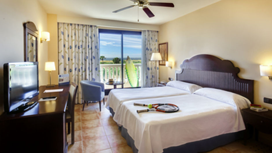 Occidental Isla Cristina Room
