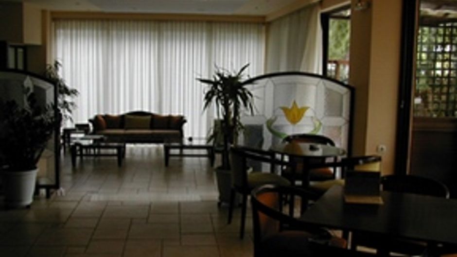 Chris Hotel Meeting