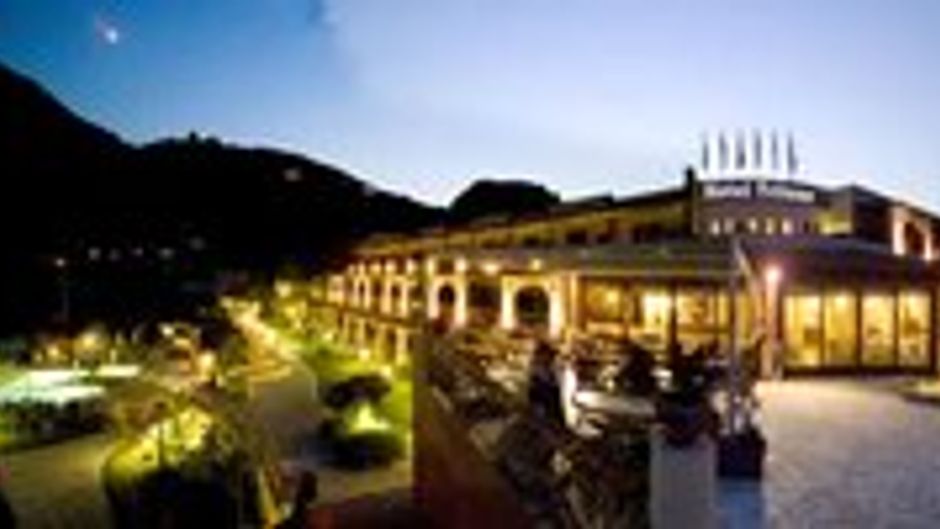 Hotel Tritone Exterior