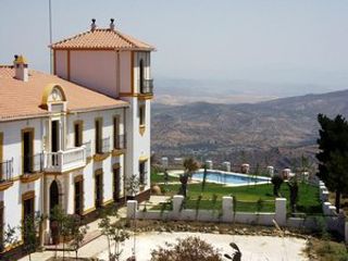 Cerro de Hijar Hotel