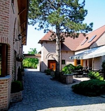 Bovendael Business and Sports Hotel