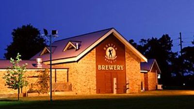 Potters Hotel and Brewery