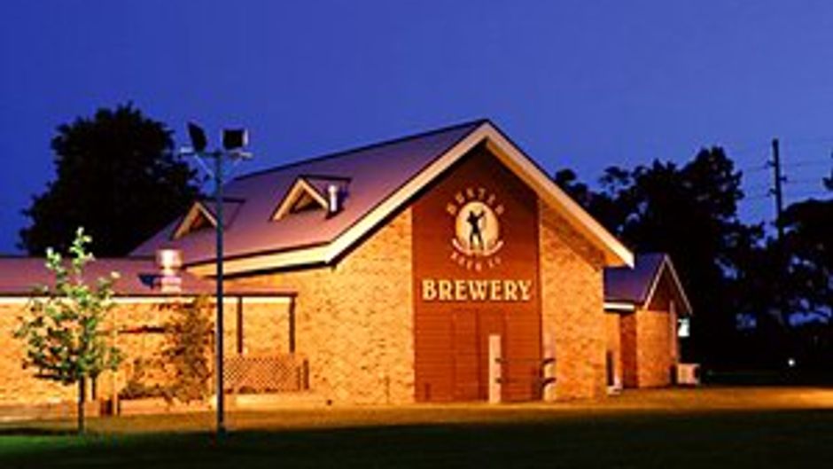 Potters Hotel and Brewery Exterior