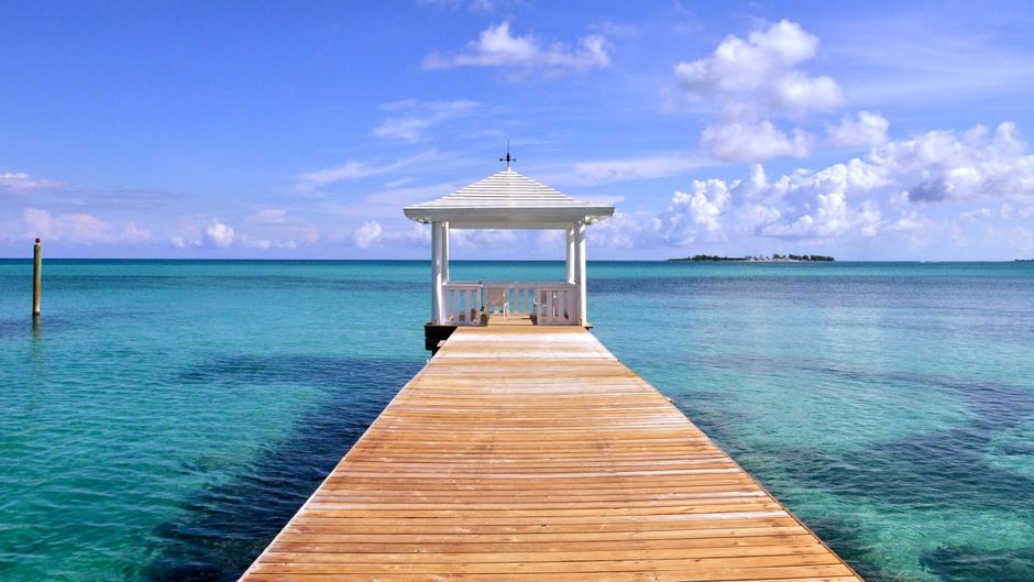 Sandyport Beaches Resort Spa