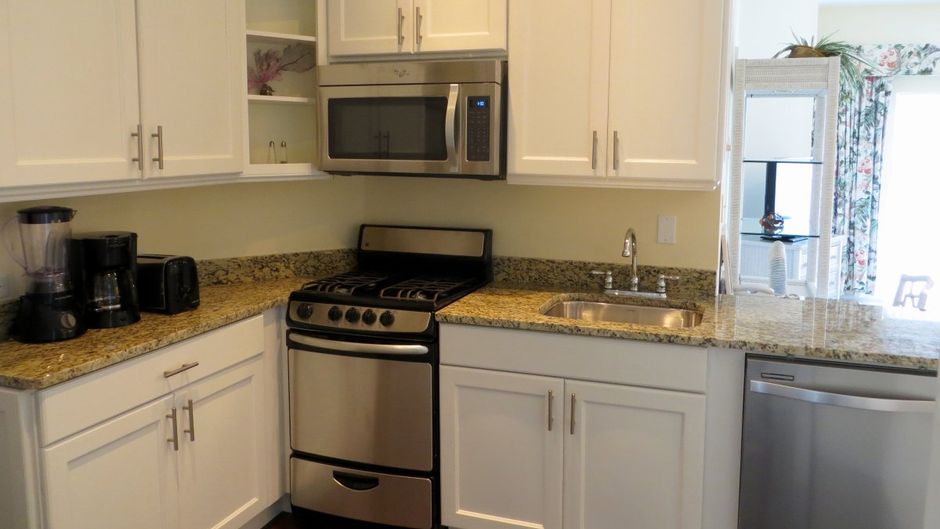 Sandyport Beaches Resort Suite