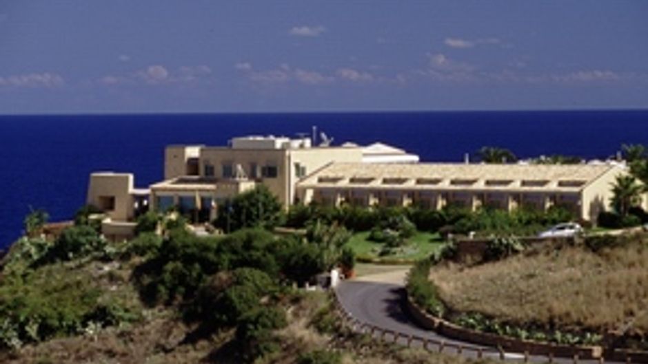 Hotel Venus Sea Garden Resort Exterior