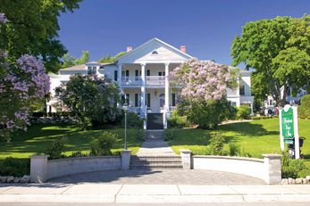 Harbour View Inn