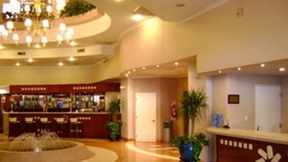 InterTower Hotel Lobby