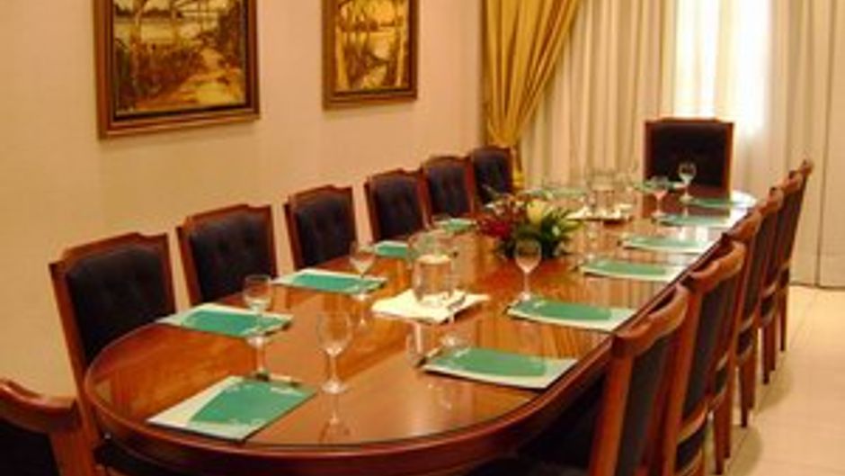InterTower Hotel Meeting