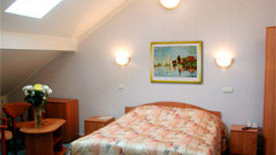 August Hotel Suite