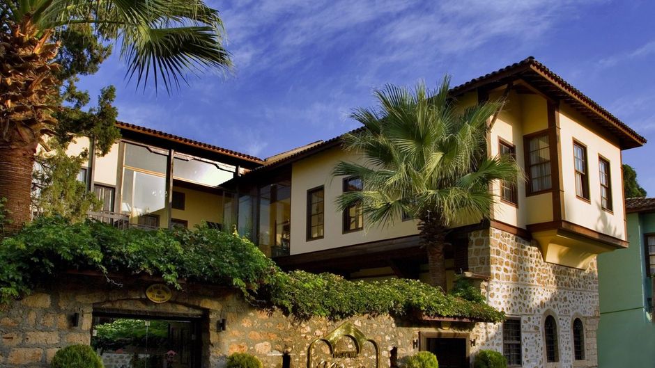 Alp Pasa Boutique Hotel Exterior