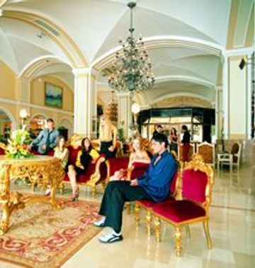 World of Wonders Kremlin Palace