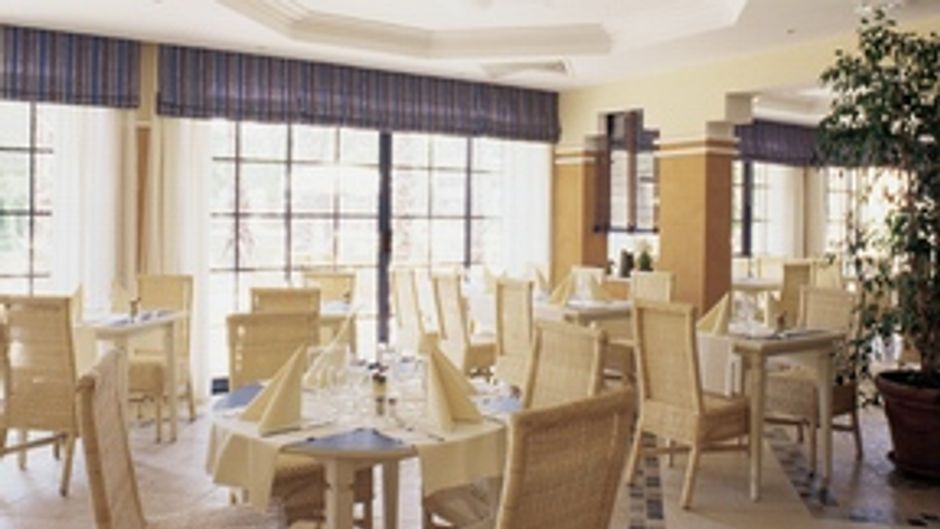 Les Rives de Cannes Restaurant