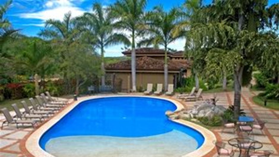 Hacienda Pinilla Resort Pool