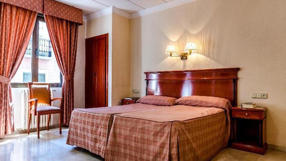 Hotel Sacromonte Room