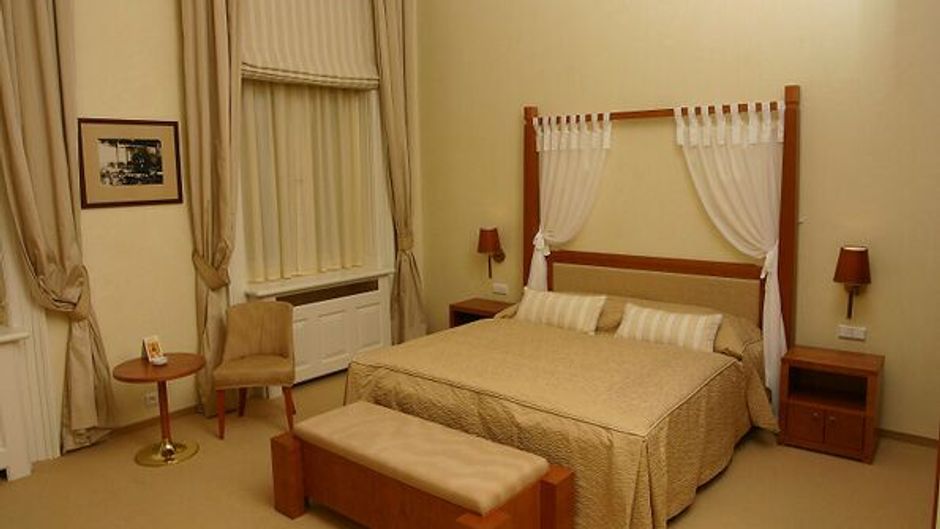 Ventana Hotel Prague Room