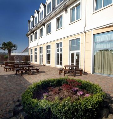 The Carrigaline Court Hotel