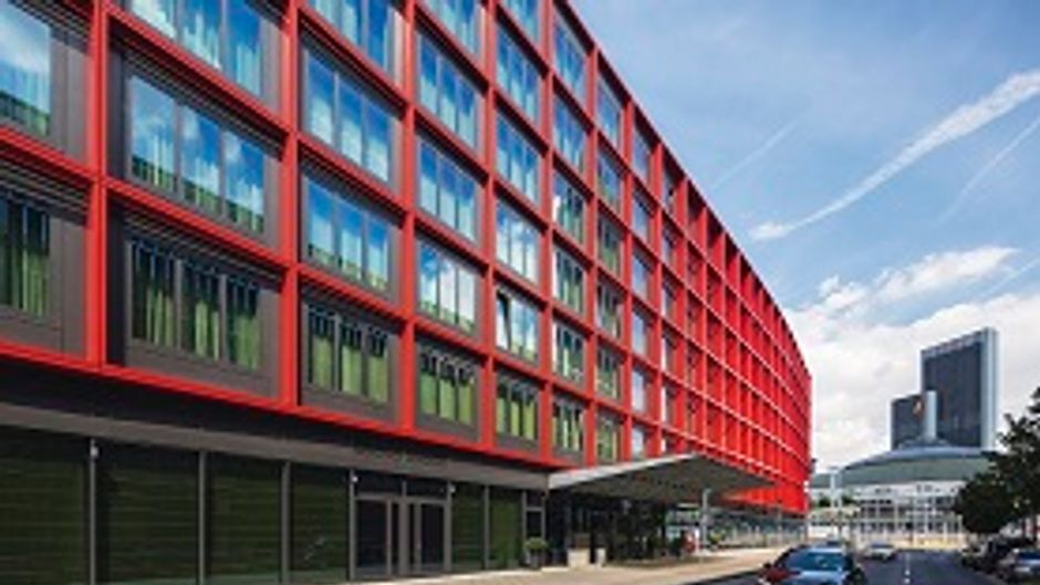 Moevenpick Hotel Frankfurt City Exterior