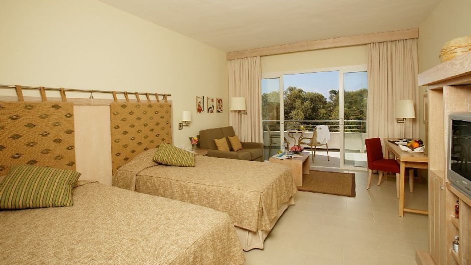 Blau Privilege PortoPetro Beach Resort Room