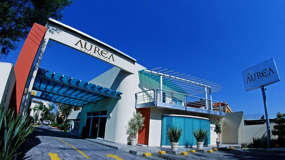 Aurea Hotel and Suites Exterior