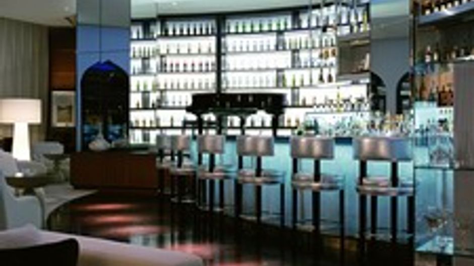 Shangri-La's Barr Al Jissah Resort & Spa Bar/Lounge
