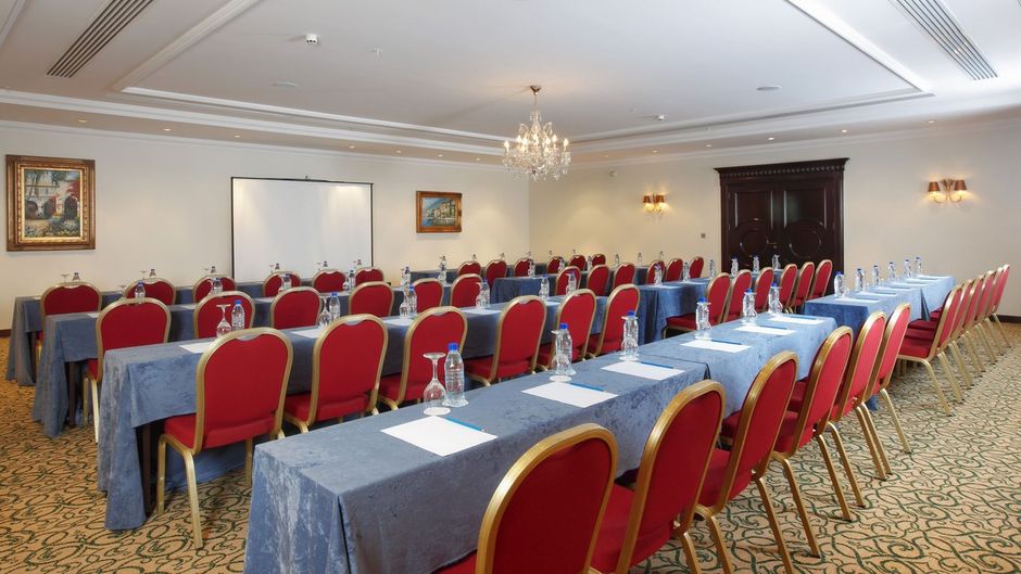 Al Habtoor Grand Hotel Beirut Meeting