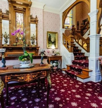Central Park Bed & Breakfast