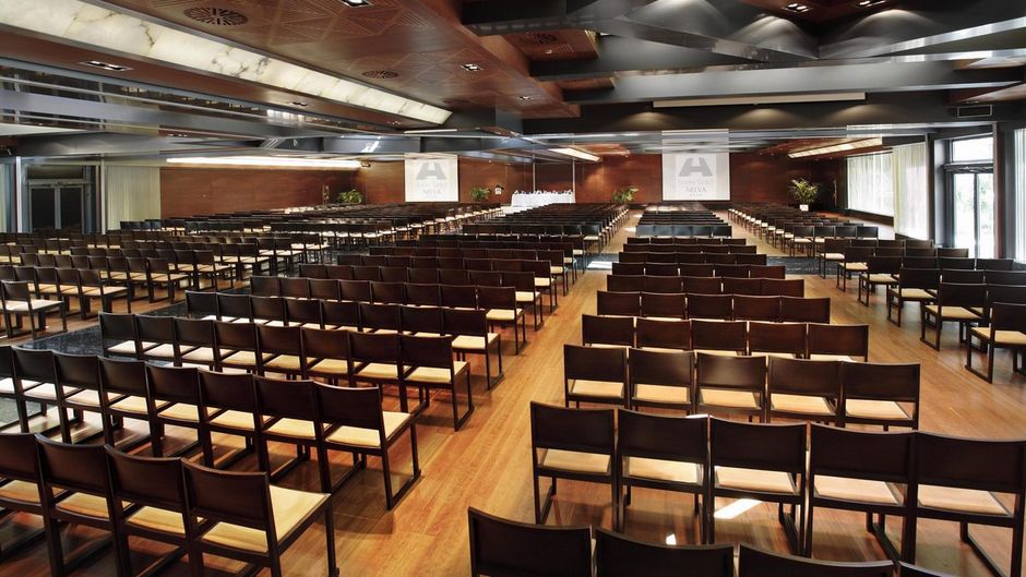 Hotel Nelva Meeting