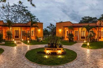 Hacienda Santa Cruz