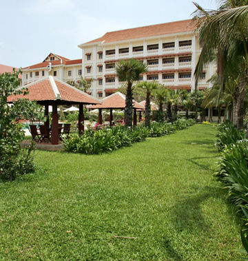 Royal Angkor Resort & Spa