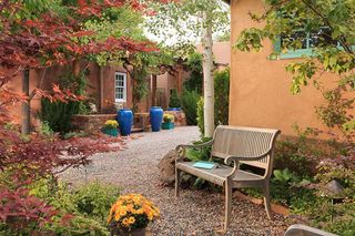 El Farolito Bed and Breakfast Inn