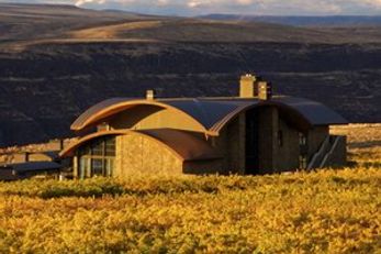 Cave B Inn and Spa