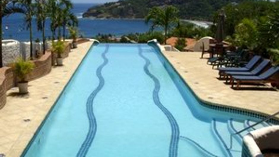 Pelican Eyes Hotel and Resort Pool