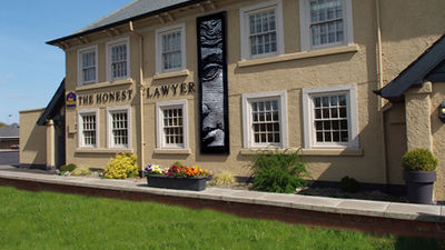 Honest Lawyer Hotel