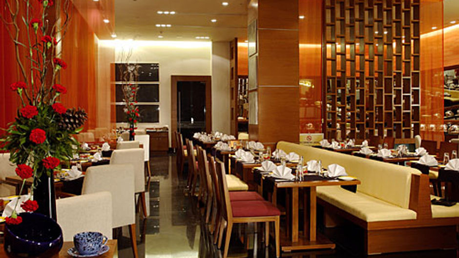 Fortune Select Global, Gurgaon Restaurant