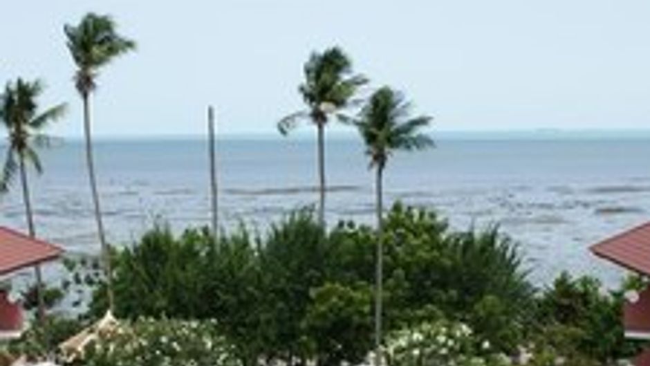 Bella Villa Cabana Pool