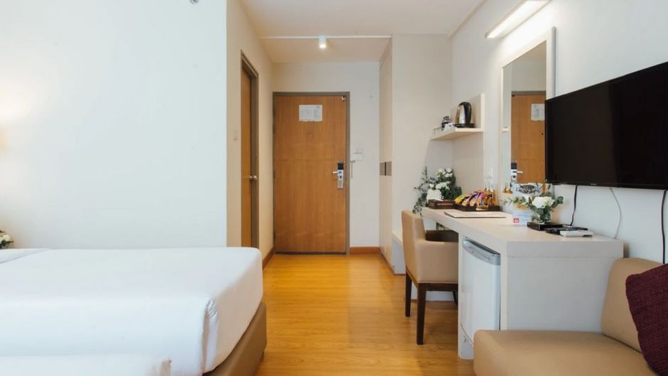 The Seasons Bangkok Siam Room