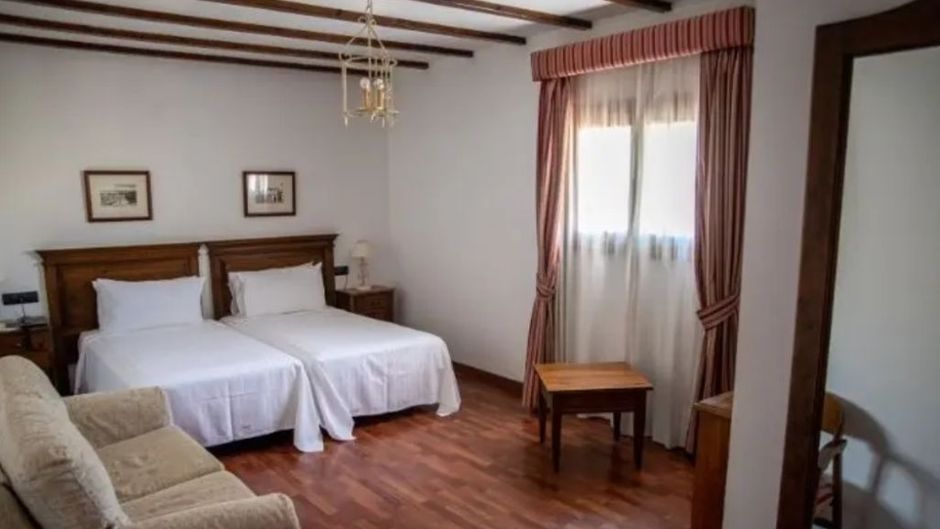 ALEGRIA Bodega Real Room