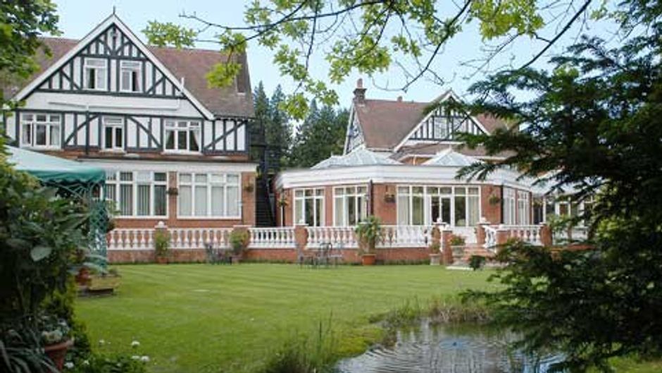 Ardmore House Hotel Exterior