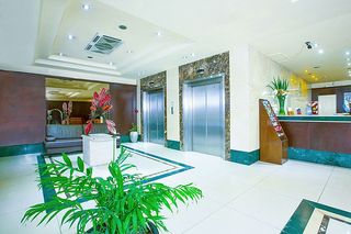 HR Esmeralda Luxor Hotel