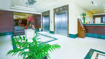 HR Esmeralda Luxor Hotel