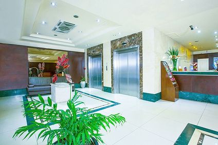 HR Esmeralda Luxor Hotel