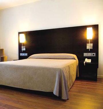 Maza Hotel