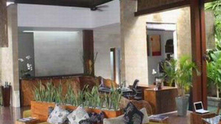 The Elysian Lobby