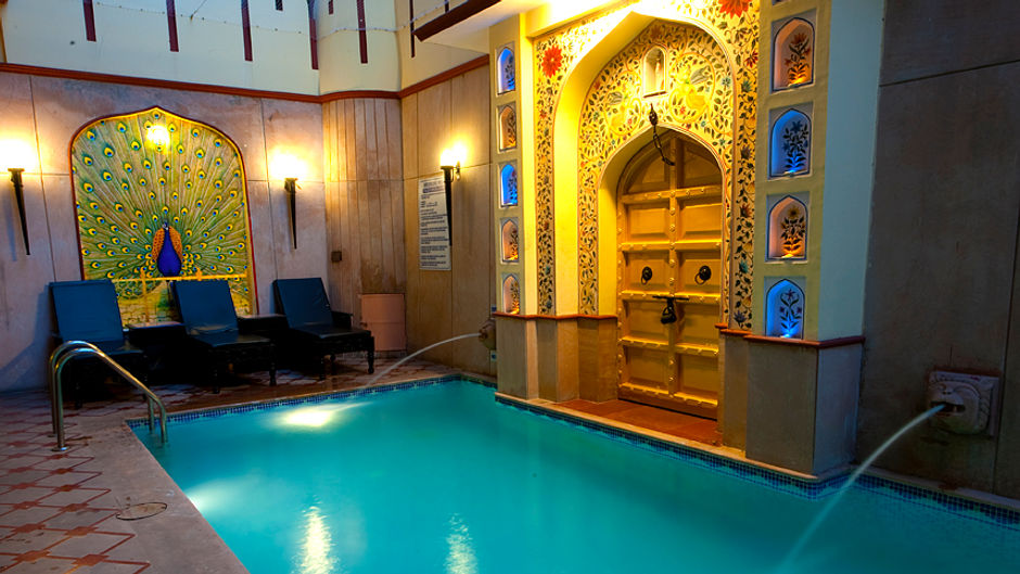 Umaid Mahal Pool