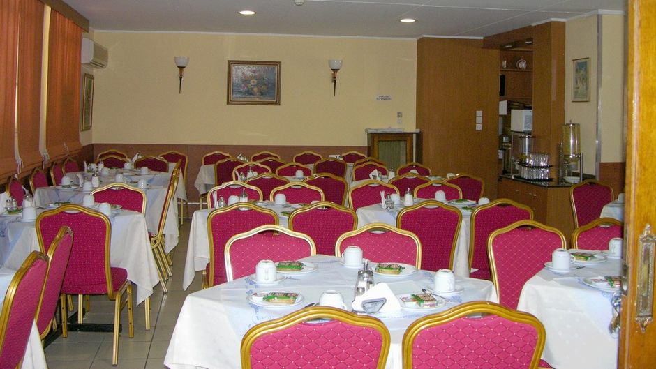 Aristoteles Hotel Restaurant