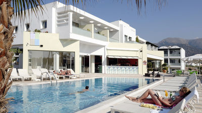 Angela Suites Boutique Hotel