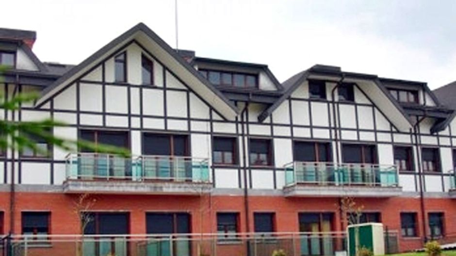 Euba Hotel Exterior
